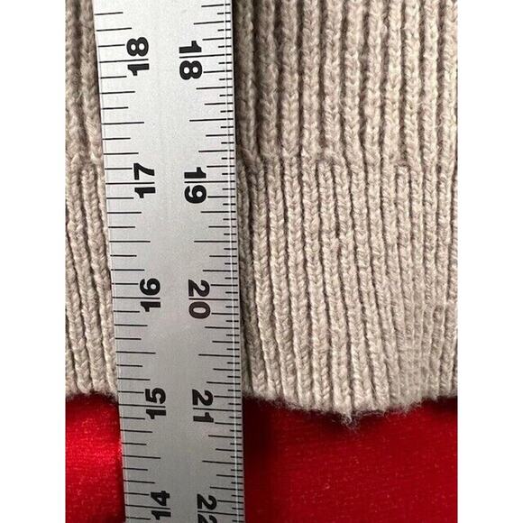 Women’s ASTR the label Button Slit Front Sweater Taupe Size Small - Picture 4 of 5